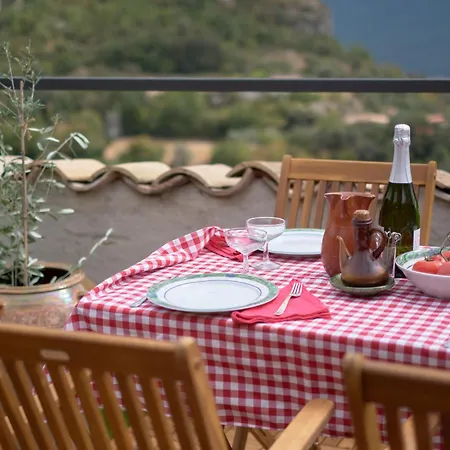 Casa Potenta * Llimiana